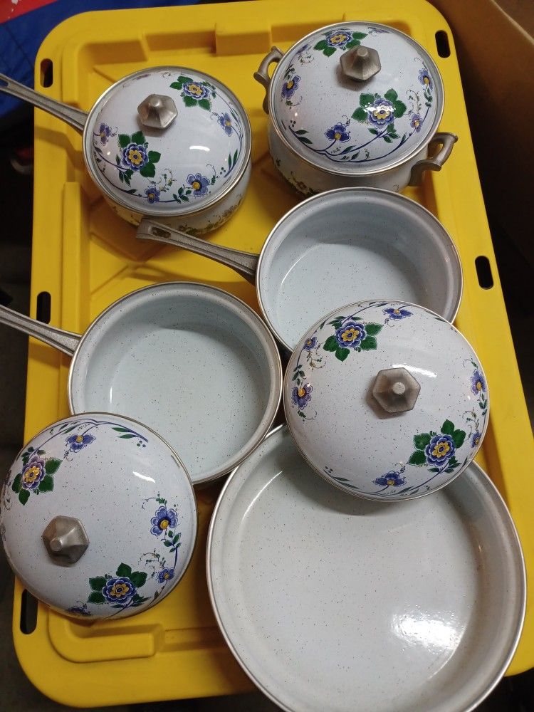 Vintage ASTA Cookware 