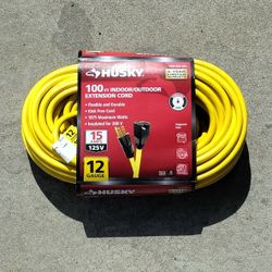 Husky
100 ft. 12/3 Extension Cord, Yellow