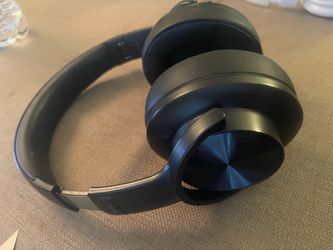 Headphone