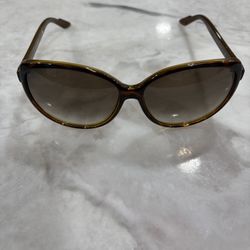 VERY GOOD**Gucci Tortoise Sunglasses