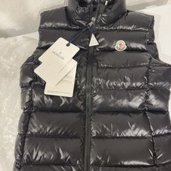 Moncler Ghany Neck Down Puffer Vest