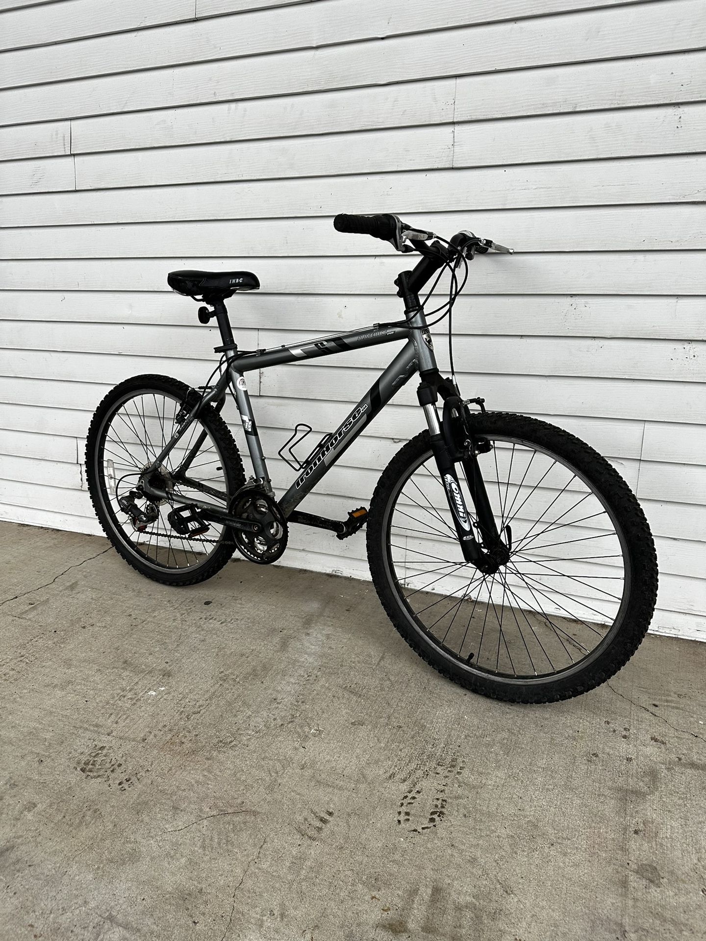 Iron horse Men’s Mountain Bike