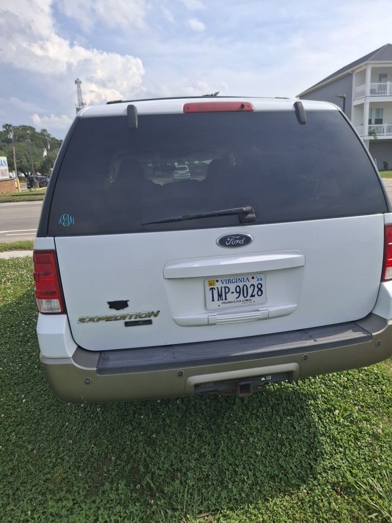 2003 Ford Explorer
