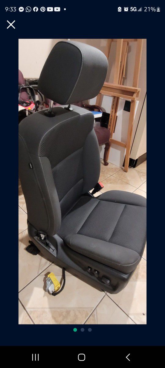 2014-18 Chevy Silverado passenger Seat