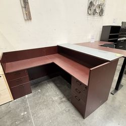 Use L Shaped Reception Desk