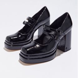 Cute Shoes! Platform Mary Jane