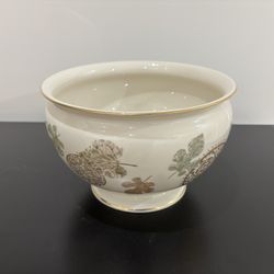 Vintage Lenox China Bowl “Burn Leaves” Natures Impressions With Gold Leaf. Like New Condition, No Chips or Flaws.