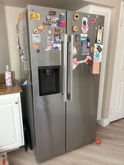 LG Stainless Steel Side-by-Side Refrigerator