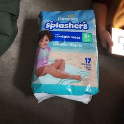 Unopened PAMPERS SPLASHERS, Size 5+ 17-count