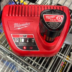 Milwaukee M12 Battery And Charger In Great Condition