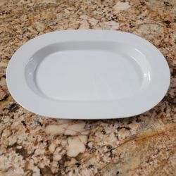 Mesa White Oval Serving Platter 12.25″ x 9″