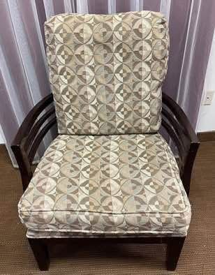 Ashley Circa Showood Accent Chair. Free to ask, I reply.