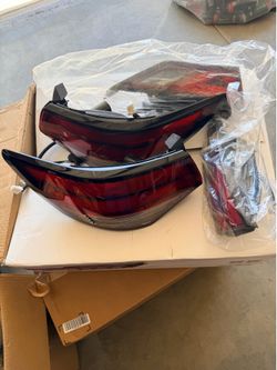 OEM Nissan Sentra 2024 taillights