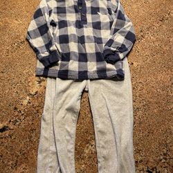 Carter’s PJ Set