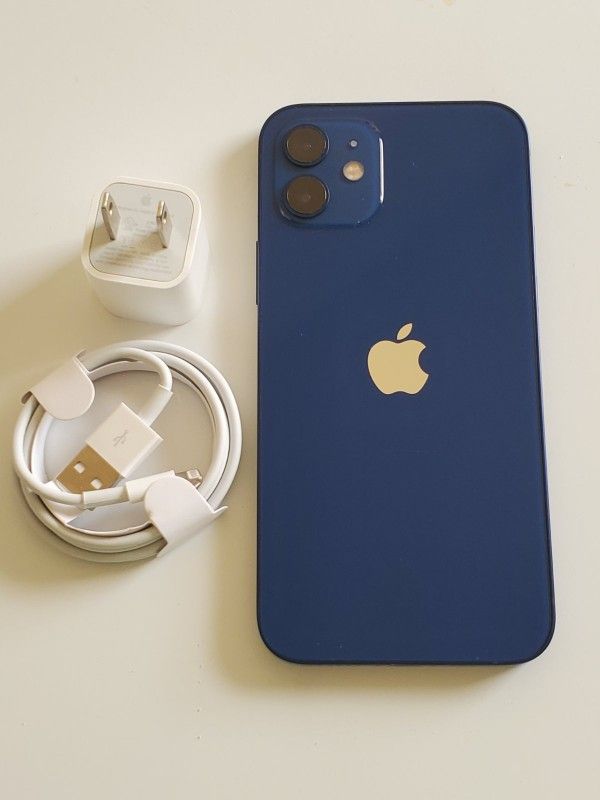iPhone 12 , Unlocked for all Company Carrier , Excellent Condition Like New