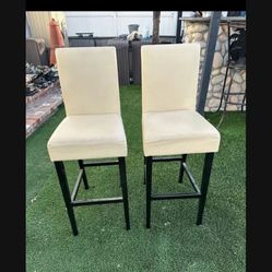 Bar Stools 