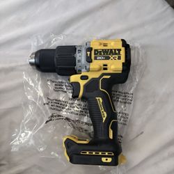 Dewalt Hammer Drill With 6.0 Battery And 4.0 Battery Kit With Charger 