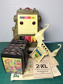 1978 Vintage 2-XL Talking Robot Interactive 8 Track Player w/ 6 Games *Untested*