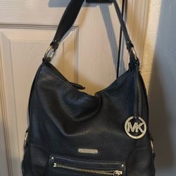 Michael Kors Shoulder Bag