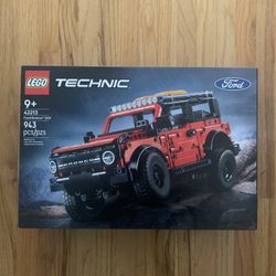Lego Technic Ford Bronco