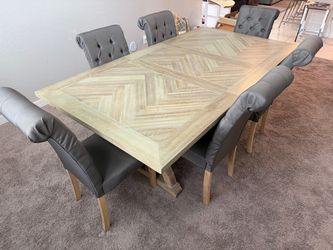 Dining Table with 6 Chairs