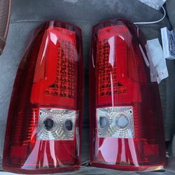 1999 To 2006 Chevy Silverado Taillights 