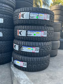 285/70R17 FALKEN WILDPEAK AT4W 4 NEW TIRES