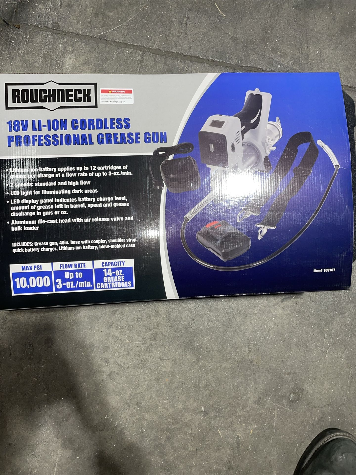 Roughneck Cordless Grease Gun,20V Motor, 10,000 PSI, 18.5V Battery and Charger