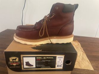 Steel toe work boots