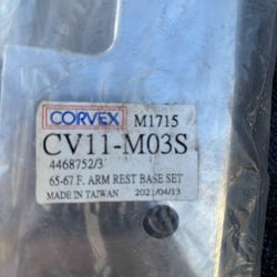 65-67 F, Arm Rest Base Set