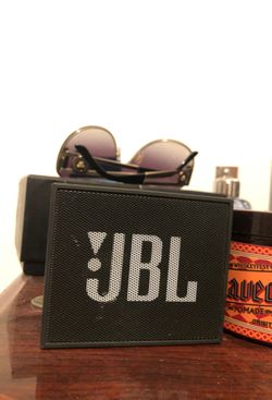 Jbl Bluetooth speaker