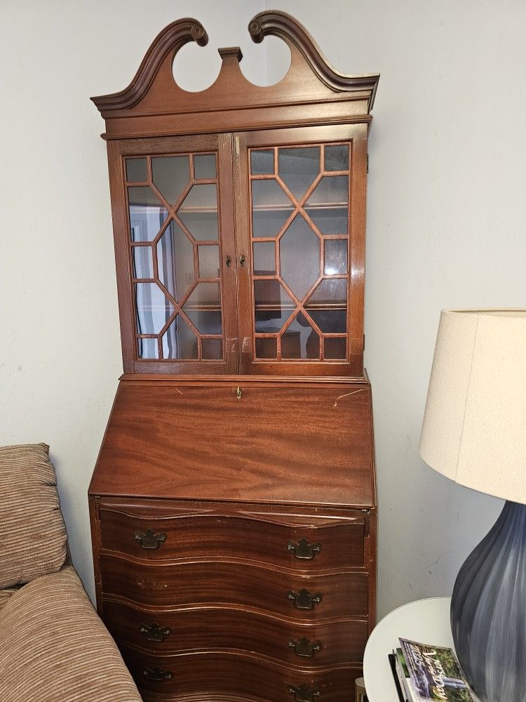 VINTAGE MAHOGANY SECRETARY DESK