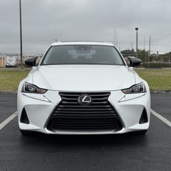 2020 Lexus Is300