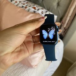 Apple Watch 7 GPS