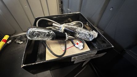 NEW- Turn Signals For Harley