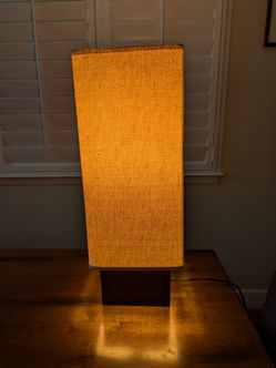 Minimalist Table Lamp