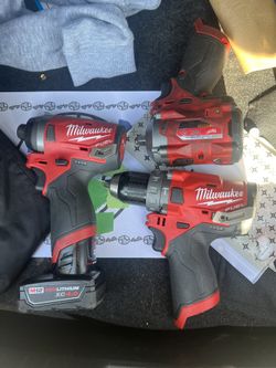 Milwaukee Tool Set