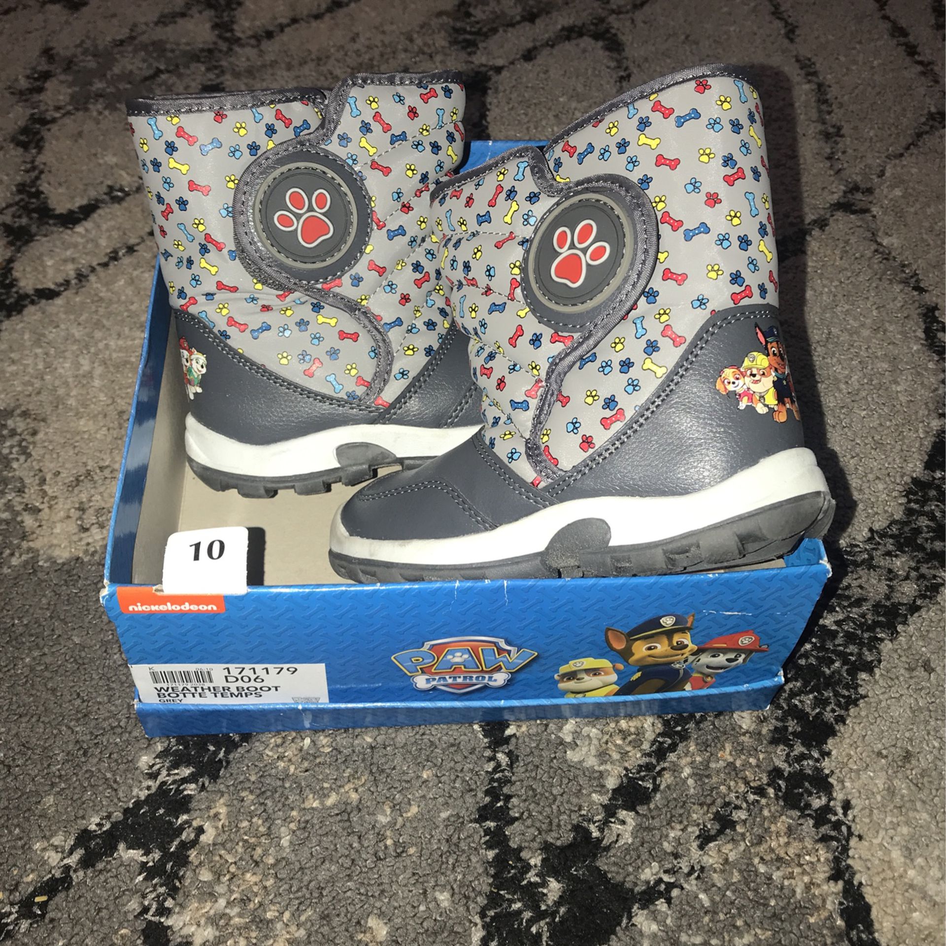 Paw Patrol Snow boots Toddler Size 10 