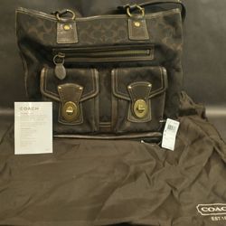 Coach Leigh Shoulder Bag