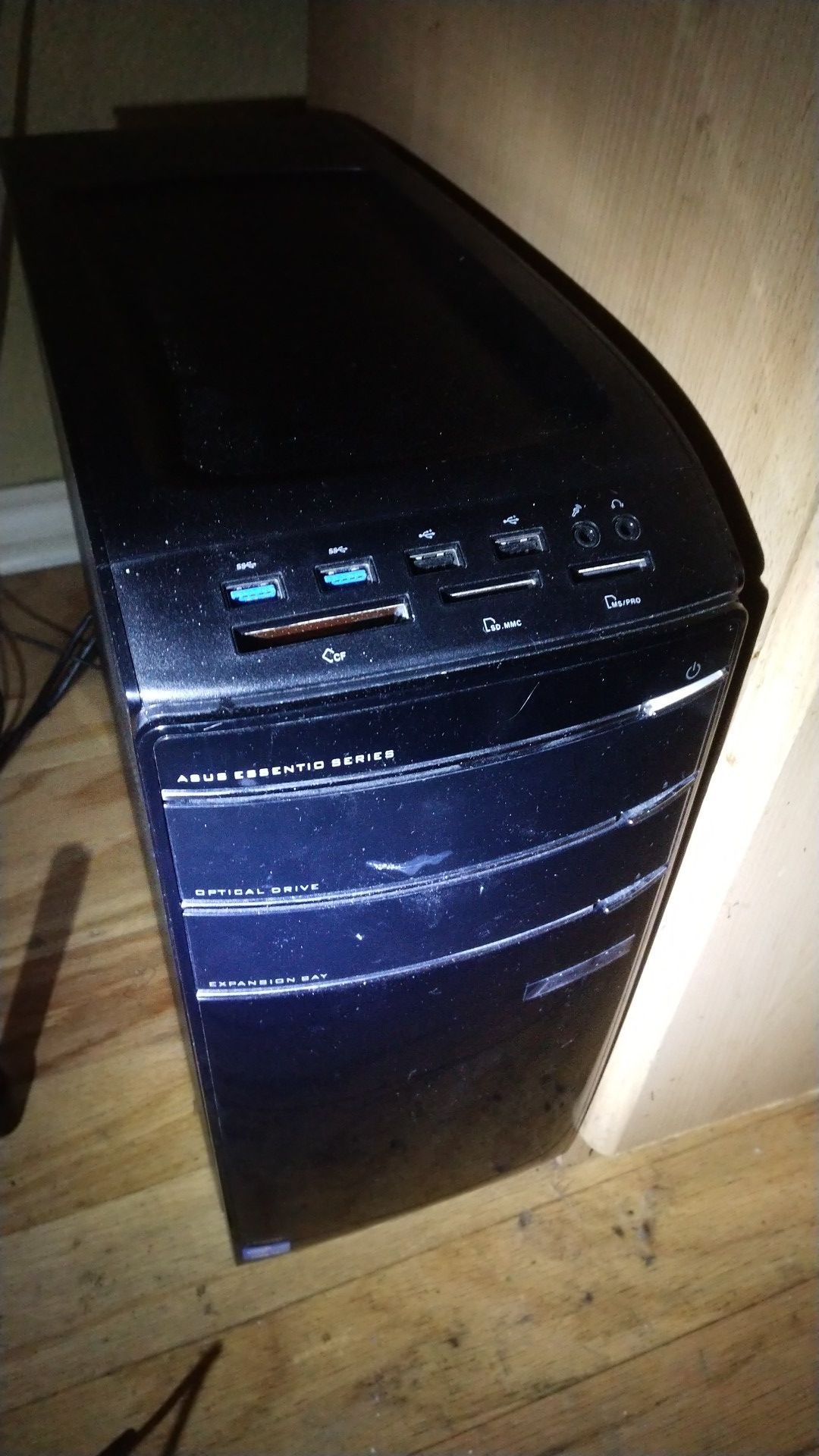 Asus Essentio CM-6870 Gaming Desktop. Tower only.