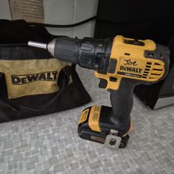 DeWalt POWER DRILL
