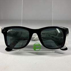 RayBan Meta Wayfarer Smart Glasses RW4006