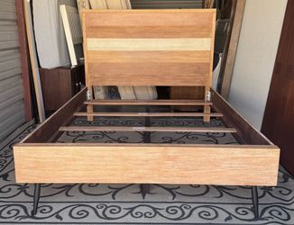 Queen Size Bedroom Set