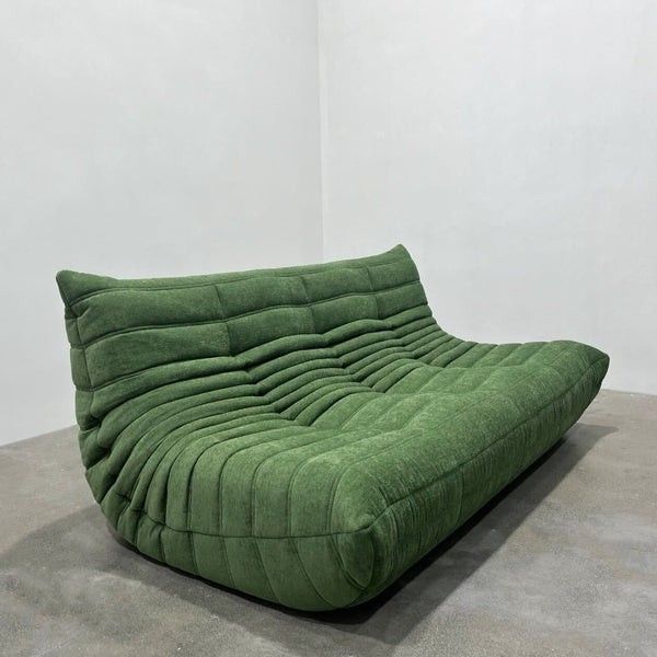 Sofa Velvet Premium Color Verde. Preguntar Precio
