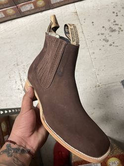 Botin charro online cuadrado
