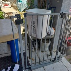 Baby Pet Gate