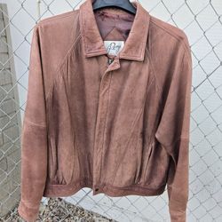 VINTAGE REMY LEATHER JACKET MADE IN USA SIZE 46. (SHD)