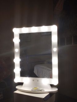 3 mode vanity mirror medium sized