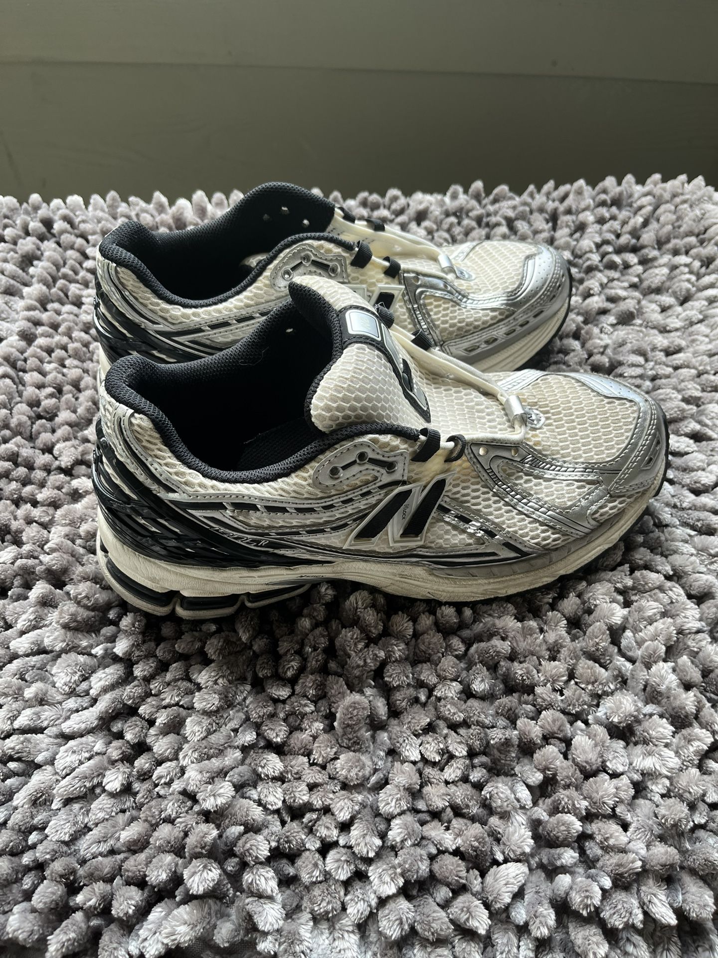 NB Shoes