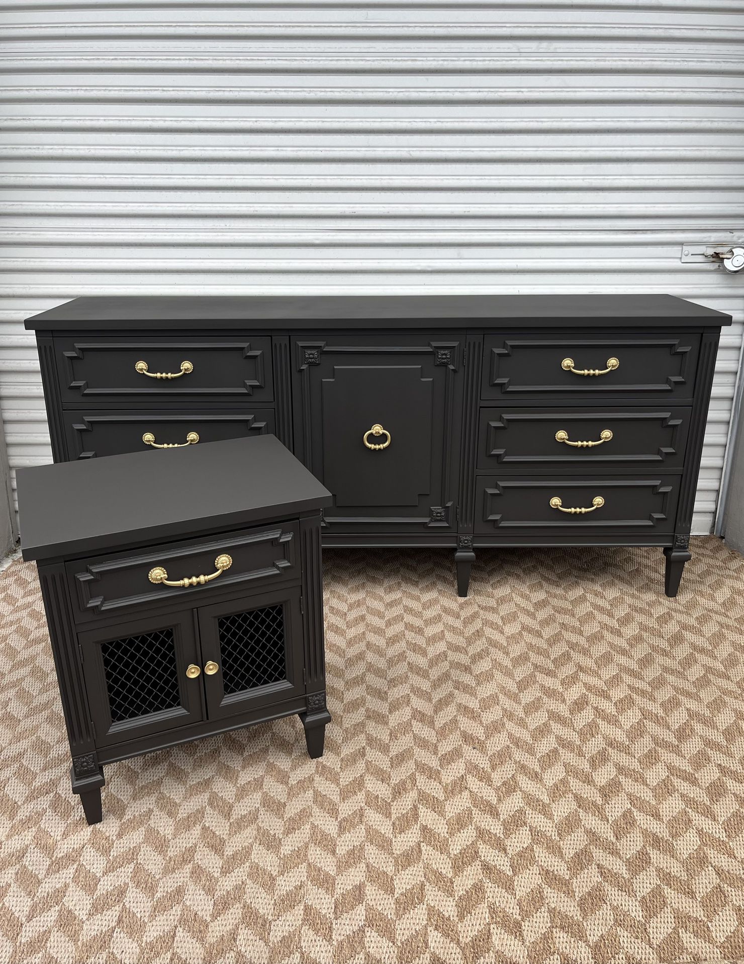 Elegant Dresser & Nightstand Set